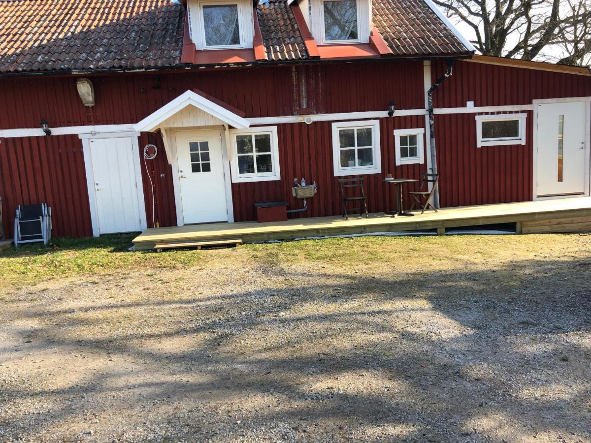 Ranch Moerby Bed & Breakfast Stora Mellosa Exterior photo