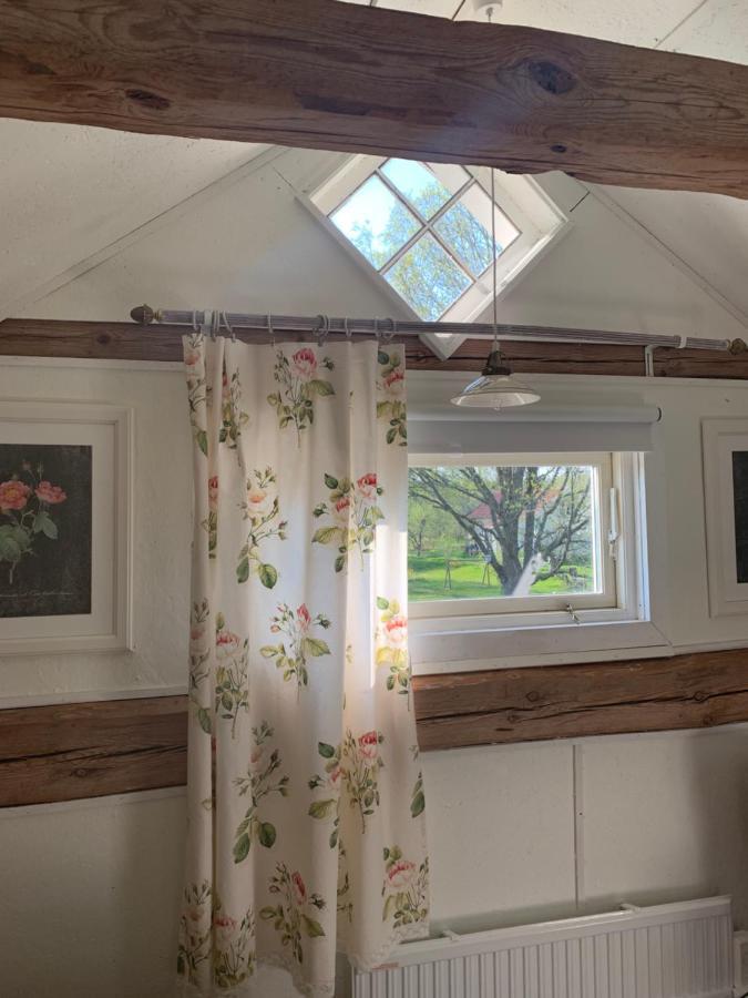 Ranch Moerby Bed & Breakfast Stora Mellosa Exterior photo